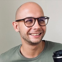 Данила Свиридов